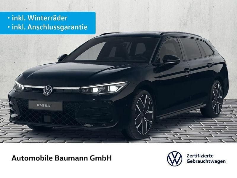 Gebraucht VW Passat R-line 193 PS (141 kW) 2025 Grenadillschwarz metallic Kombi
