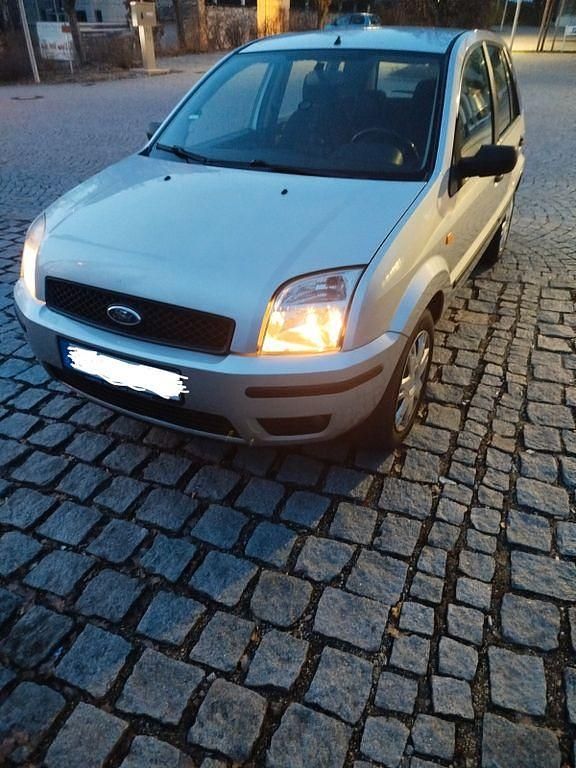 Gebraucht Ford Fusion 80 PS (58 kW) 2005 Grau Kleinwagen