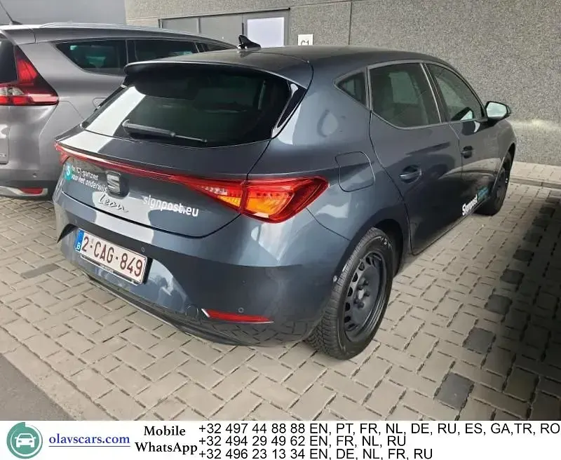 Gebraucht Seat Leon 150 PS (110 kW) 2022 Grau Limousine