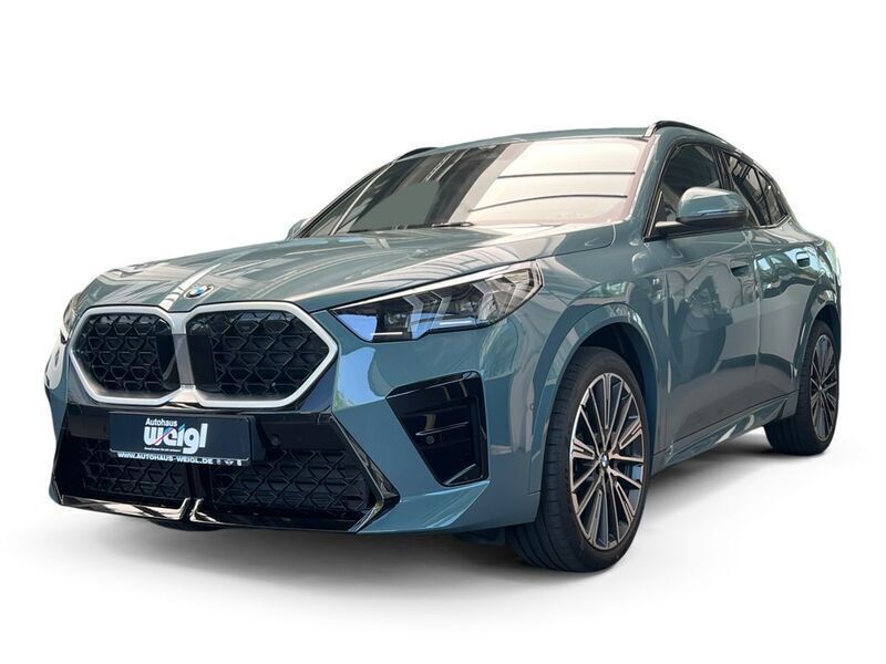 Grün Neu 2025 BMW X2 M Sport SUV | 49.848 € (Superpreis) - Bild 1/4