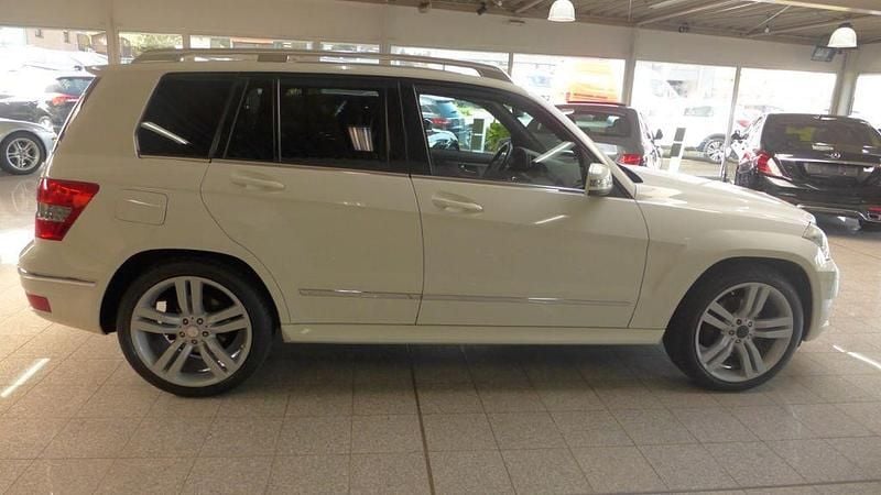Usata Mercedes GLK280 231 CV (169 kW) 2008 Bianco SUV