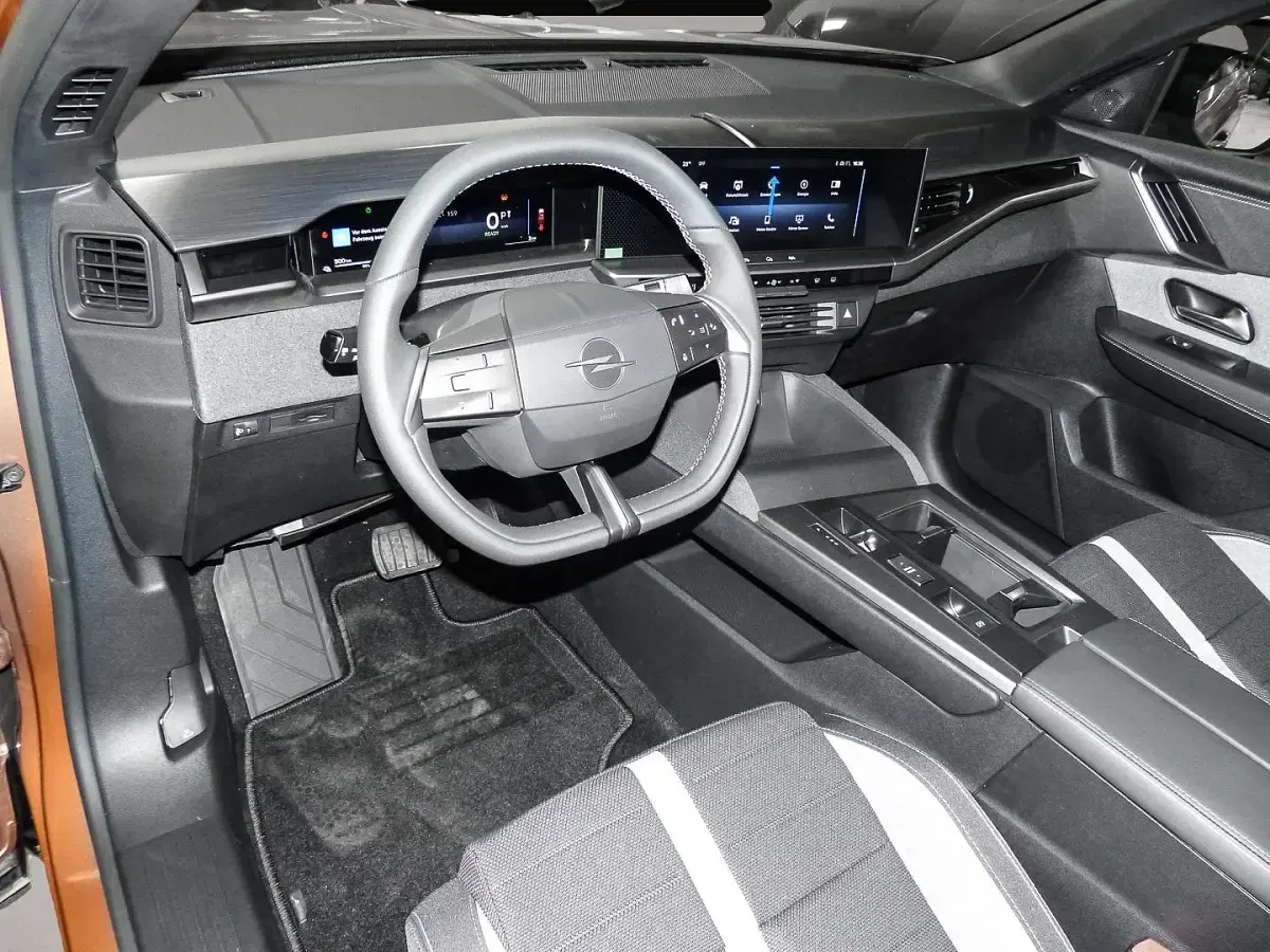 Neu Opel Grandland Electric Edition 156 kW (213 PS) 2026 Manufacturer SUV