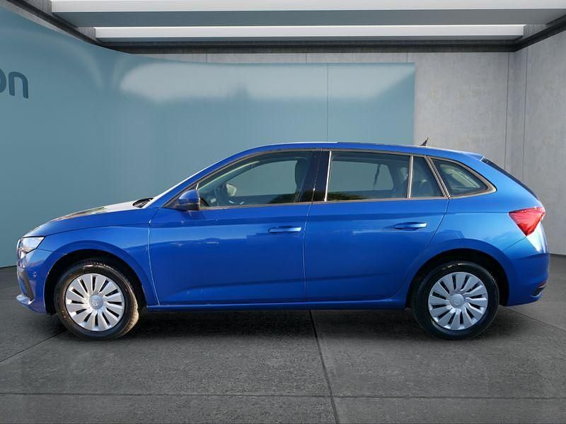 Neu Skoda Scala 150 PS (110 kW) 2025 Blau Kleinwagen