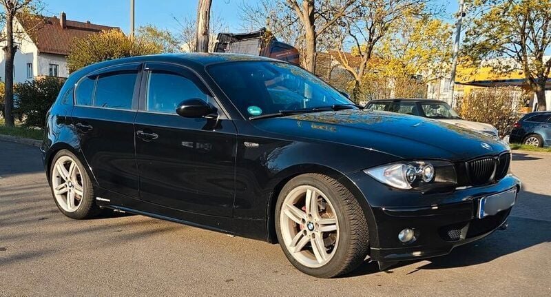 Schwarz Gebraucht 2006 BMW 116 M Sport Kleinwagen | 4.950 € (Fairer Preis) - Bild 1/4
