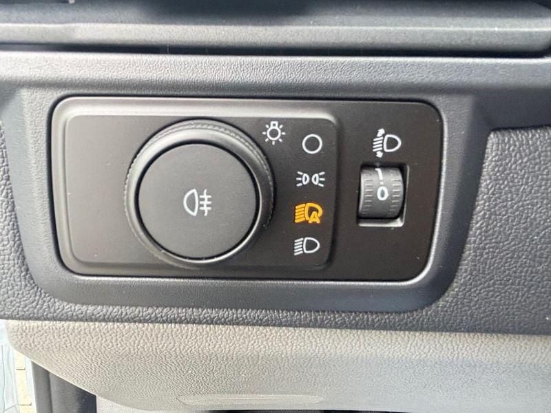 Neu Ford Transit Custom Trend 136 PS (100 kW) 2026 Weiß Kombi