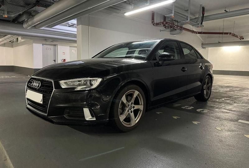 Gebraucht Audi A3 150 PS (110 kW) 2020 Schwarz Limousine