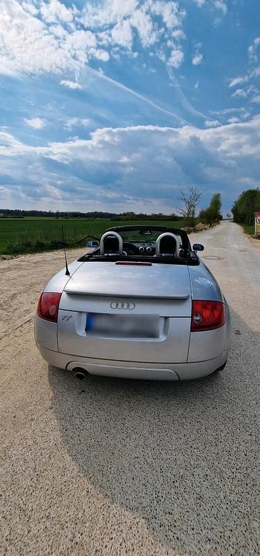Gebraucht Audi TT Roadster 150 PS (110 kW) 2001 Silber Cabrio