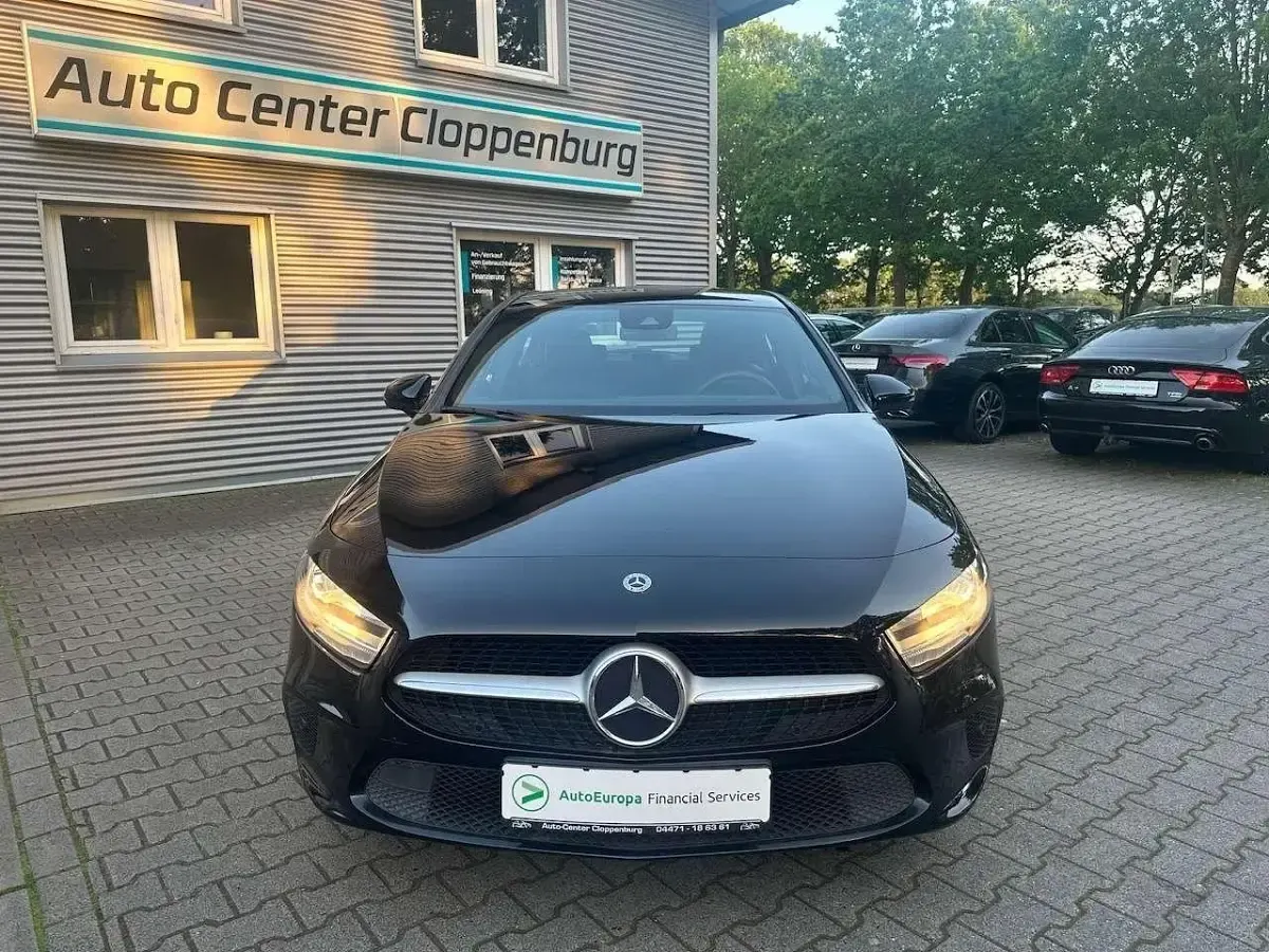 Gebraucht Mercedes A220 190 PS (139 kW) 2020 Schwarz Kleinwagen