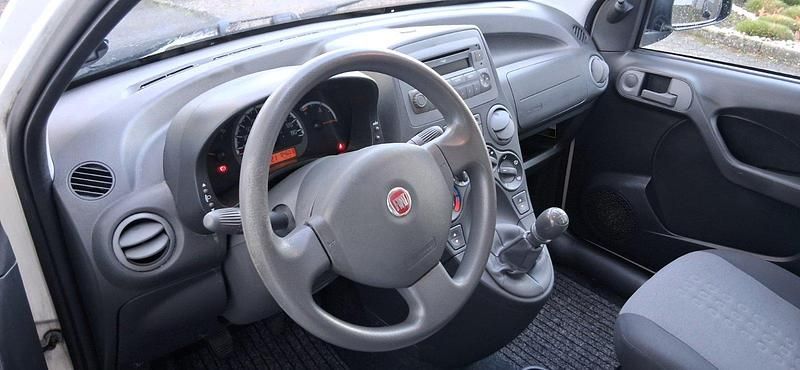 Gebraucht Fiat Panda 69 PS (50 kW) 2012 Weiß Kleinwagen