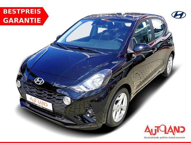 Schwarz Gebraucht 2022 Hyundai i10 Trend Kleinwagen | 15.950 € (Etwas zu teuer) - Bild 1/4