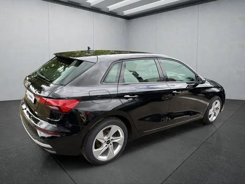 Gebraucht Audi A3 Sportback 150 PS (110 kW) 2025 Schwarz Kleinwagen