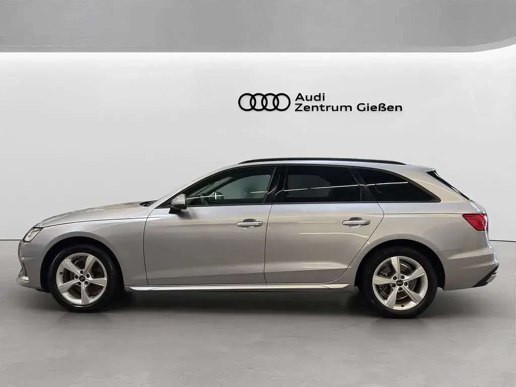 Gebraucht Audi A4 Advanced 150 PS (110 kW) 2023 Silber Kombi