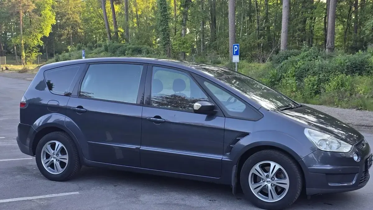 Gebraucht Ford S-MAX S 125 PS (91 kW) 2009 Grau Van / Kleinbus