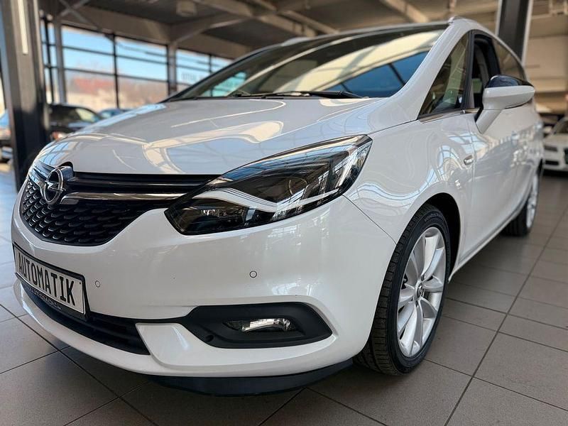 Gebraucht Opel Zafira Innovation 170 PS (125 kW) 2017 Weiß Van / Kleinbus
