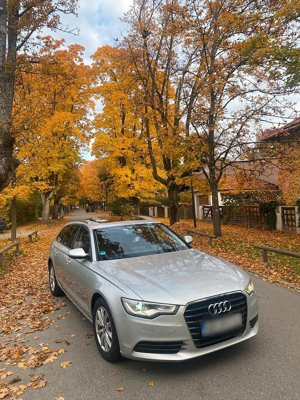 Gebraucht Audi A6 177 PS (130 kW) 2013 Silber Kombi