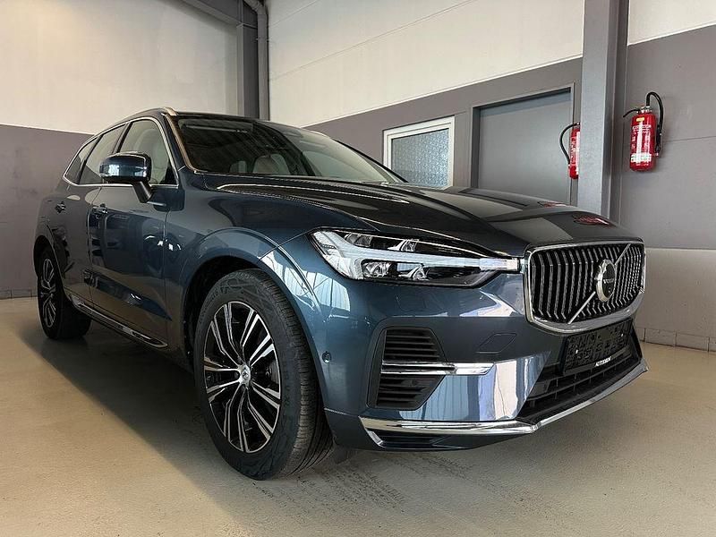 Blau Gebraucht 2022 Volvo XC60 Inscription SUV | 39.599 € (Superpreis) - Bild 1/4