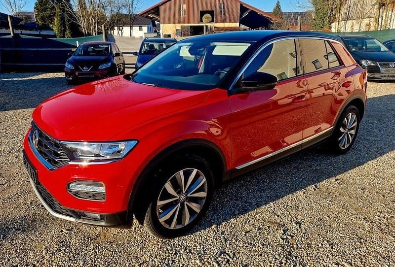 Gebraucht VW T-Roc Style 116 PS (85 kW) 2019 Rot SUV