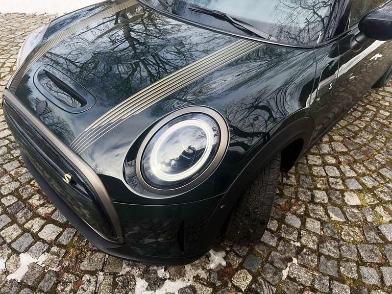Gebraucht Mini Cooper SE Resolute Edition 135 kW (184 PS) 2022 Grün Kleinwagen