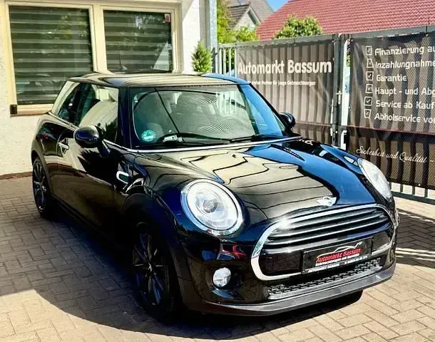 Gebraucht Mini Cooper 136 PS (100 kW) 2017 Schwarz Kleinwagen