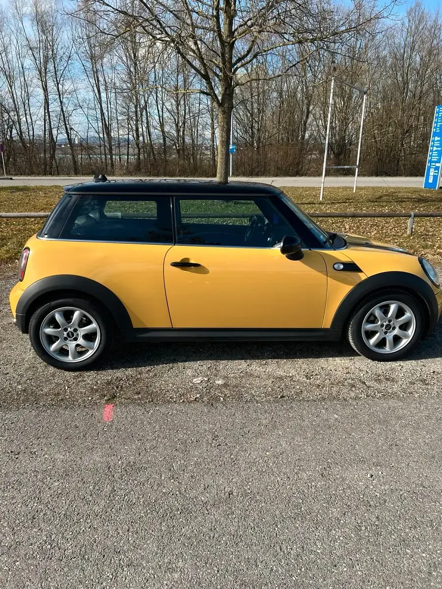 Gebraucht Mini Cooper Coupé 120 PS (88 kW) 2007 Gelb Coupé