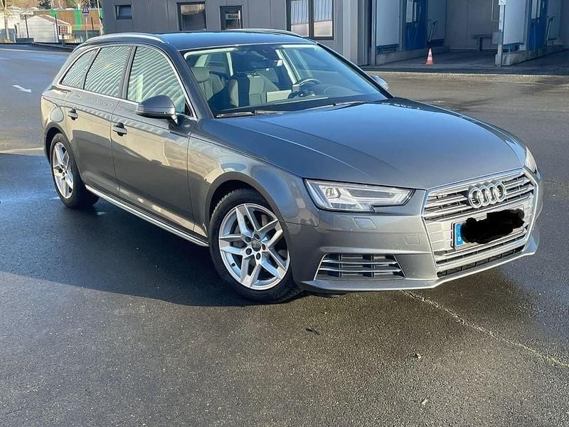 Gebraucht Audi A4 Sport 190 PS (139 kW) 2017 Grau Kombi