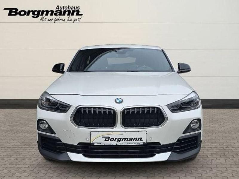 Gebraucht BMW X2 Advantage 192 PS (141 kW) 2020 Mineralweiss metallic SUV