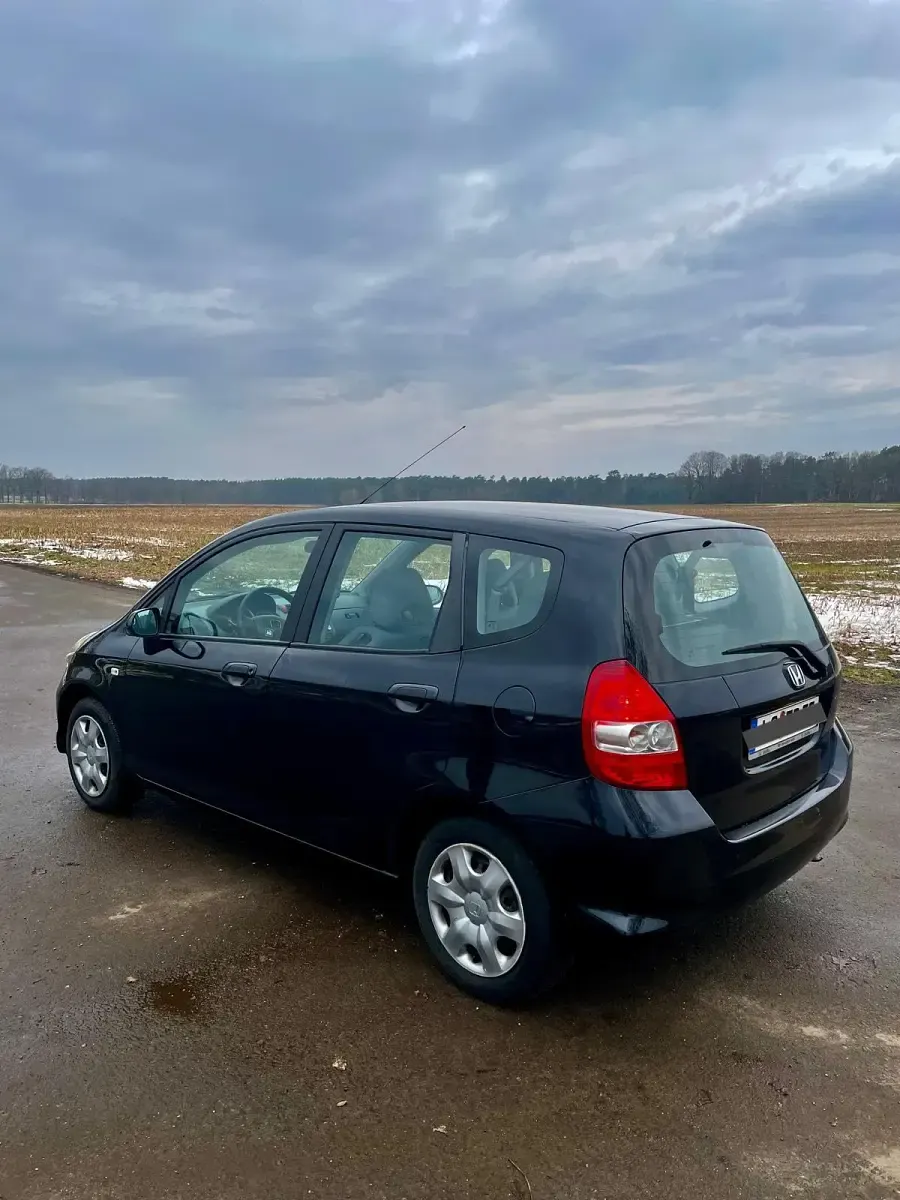 Usata Honda Jazz 78 CV (57 kW) 2006 Nero Utilitaria
