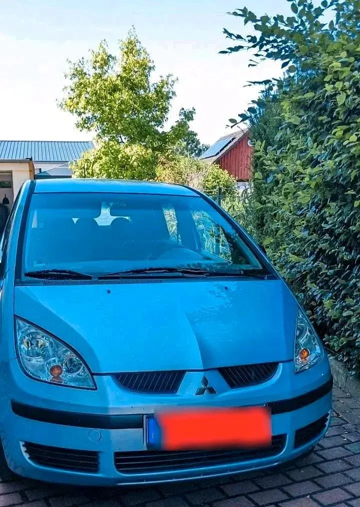 Gebraucht Mitsubishi Colt 95 PS (69 kW) 2004 Blau Kleinwagen