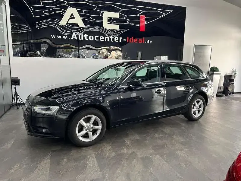Gebraucht Audi A4 Ambiente 150 PS (110 kW) 2013 Schwarz Kombi