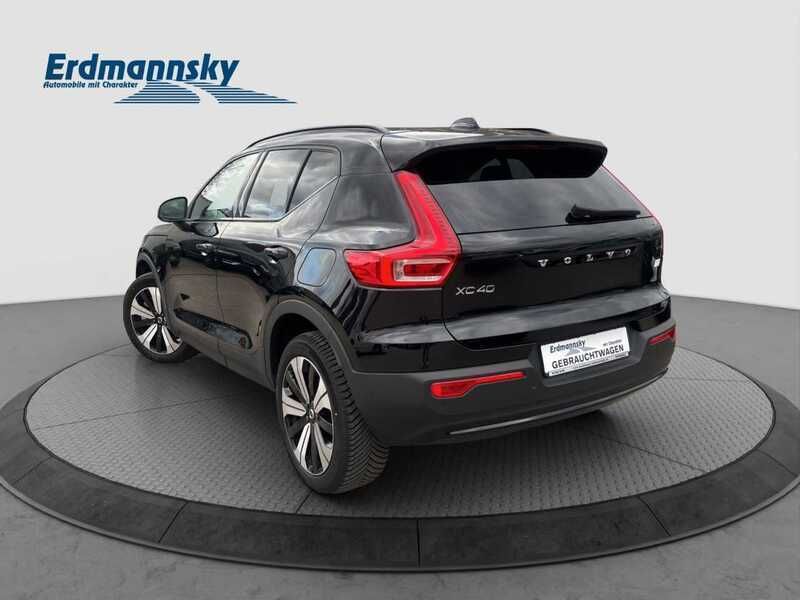 Gebraucht Volvo XC40 Core 169 kW (231 PS) 2022 Onyx black (schwarz) SUV