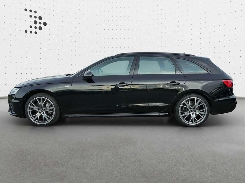 Gebraucht Audi A4 S-Line 204 PS (150 kW) 2022 Mythosschwarz metallic Kombi