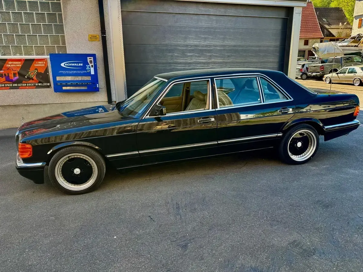 Gebraucht Mercedes 500 232 PS (170 kW) 1988 Schwarz Limousine