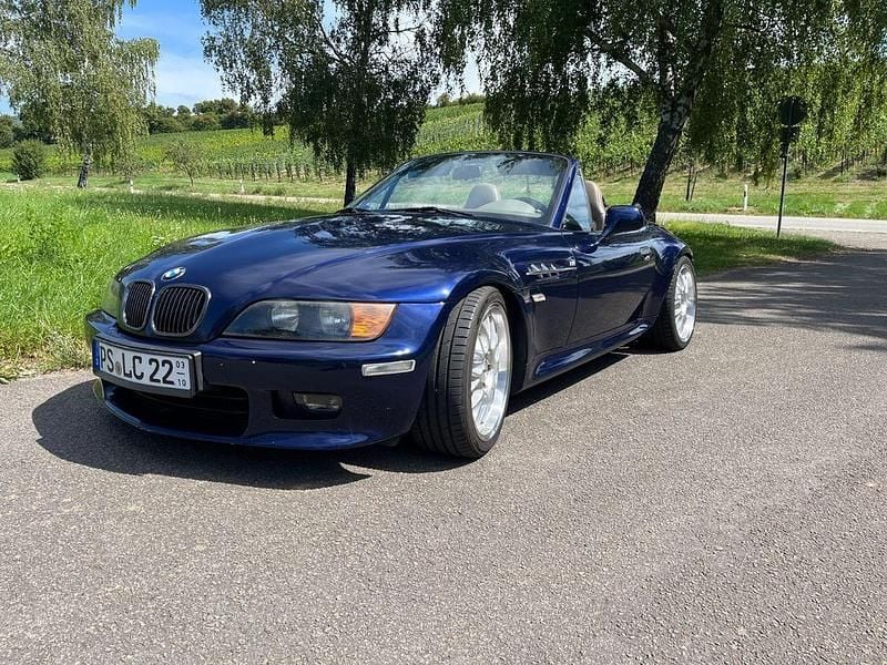 Blau Gebraucht 1998 BMW Z3 Sport Line Cabrio | 16.900 € (Fairer Preis) - Bild 1/4