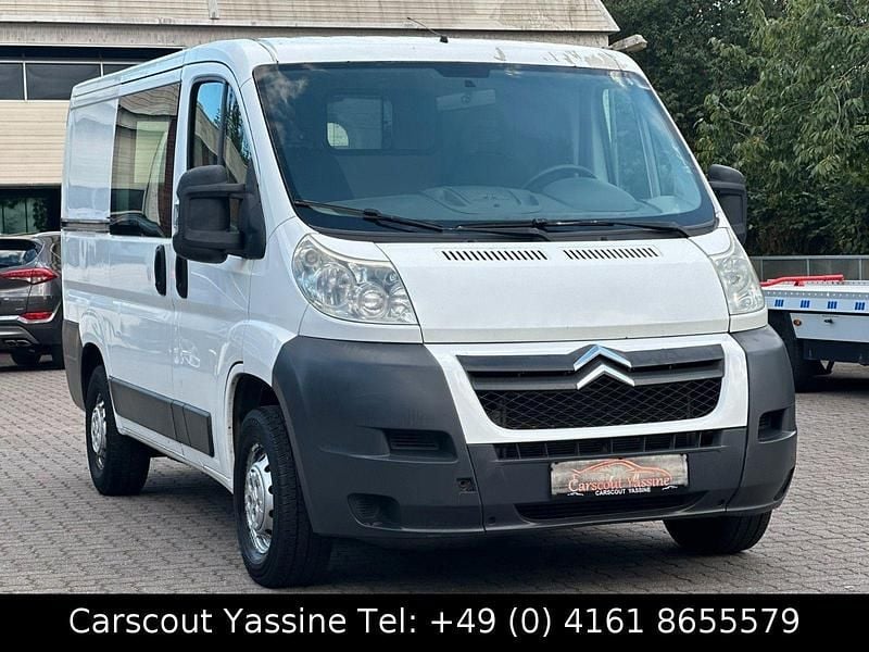 Weiß Gebraucht 2009 Citroën Jumper Van / Kleinbus | 5.490 € - Bild 1/4
