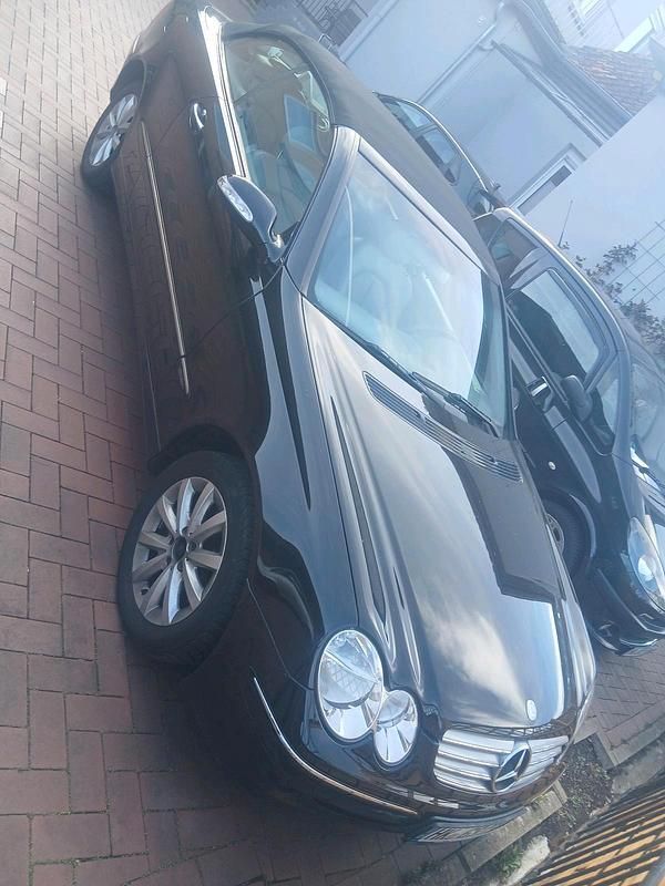 Gebraucht Mercedes CLK200 160 PS (117 kW) 2003 Schwarz Cabrio