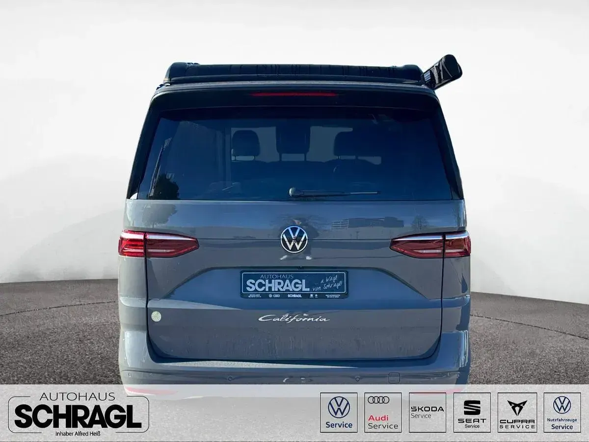 Neu VW California Coast 150 PS (110 kW) 2025 Pure grey/schwarz Van