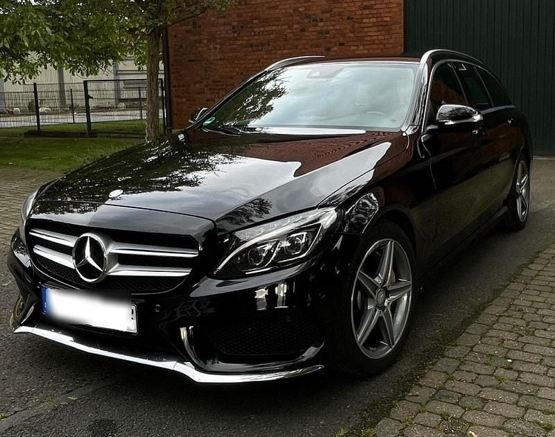 Schwarz Gebraucht 2014 Mercedes C250 AMG line Kombi | 15.800 € (Fairer Preis) - Bild 1/4