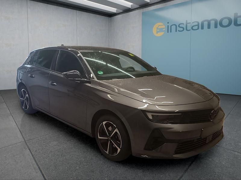 Gebraucht Opel Astra 131 PS (96 kW) 2025 Grau Limousine