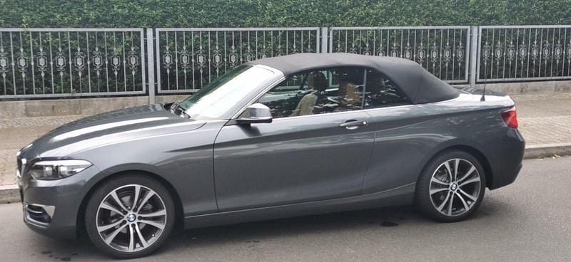 Grau Gebraucht 2019 BMW 218 Luxury Line Cabrio | 22.800 € (Fairer Preis) - Bild 1/4
