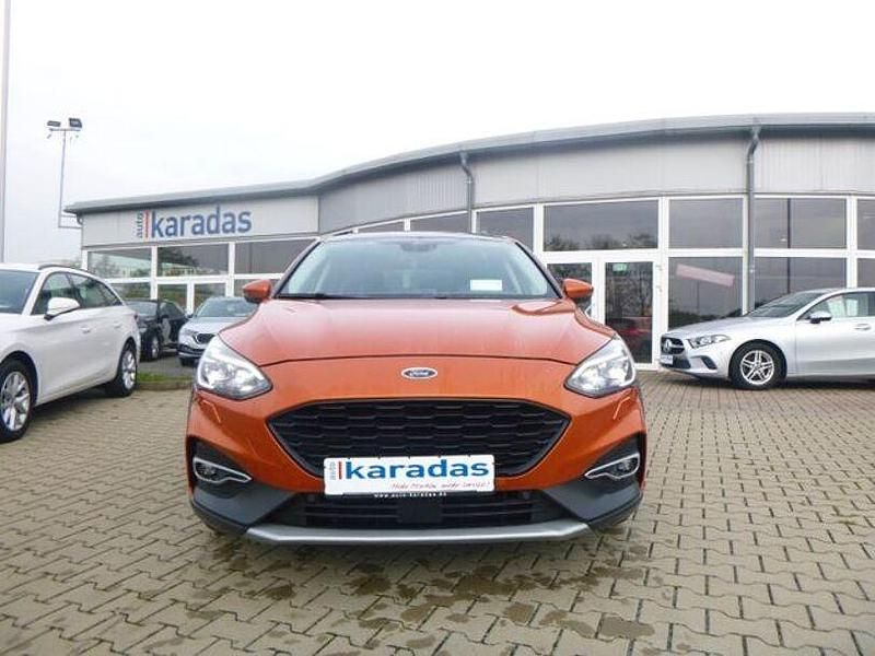 Gebraucht Ford Focus Active 150 PS (110 kW) 2019 Orange Limousine