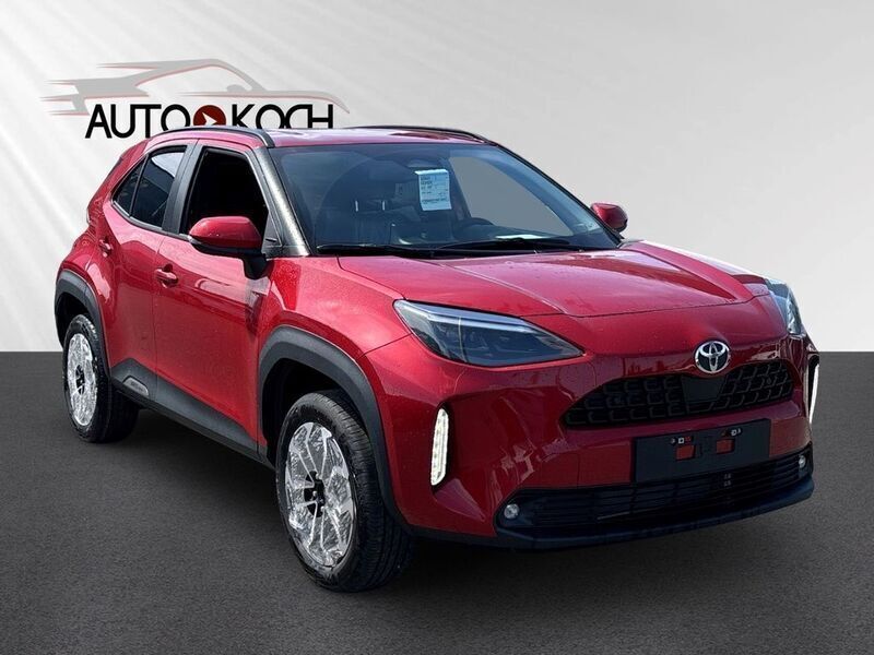 Weiß Neu 2025 Toyota Yaris Cross SUV | 31.590 € - Bild 1/4