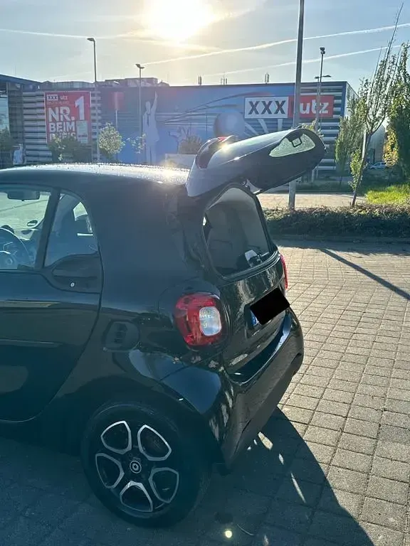 Gebraucht Smart ForTwo Coupé 71 PS (52 kW) 2016 Schwarz Coupé