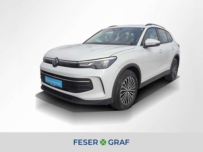 Oryxweiß perlmutteffekt Gebraucht 2024 VW Tiguan Life SUV | 35.880 € (Fairer Preis) - Bild 1/2