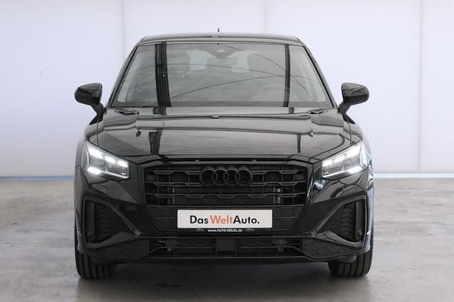 Gebraucht Audi Q2 S-Line 150 PS (110 kW) 2023 Schwarz metallic SUV
