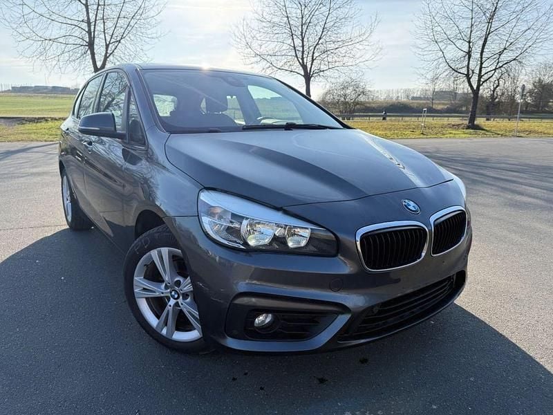 Gebraucht BMW 216 Advantage 116 PS (85 kW) 2017 Grau Kombi