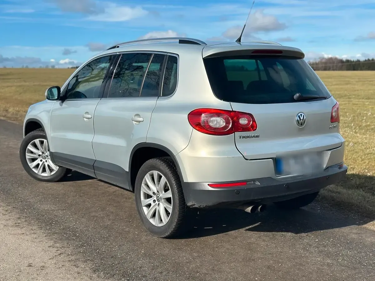 Gebraucht VW Tiguan 170 PS (125 kW) 2009 Weiß SUV