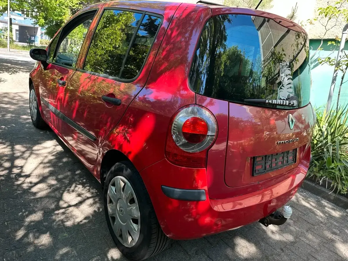 Gebraucht Renault Modus 90 PS (66 kW) 2007 Rot Van / Kleinbus