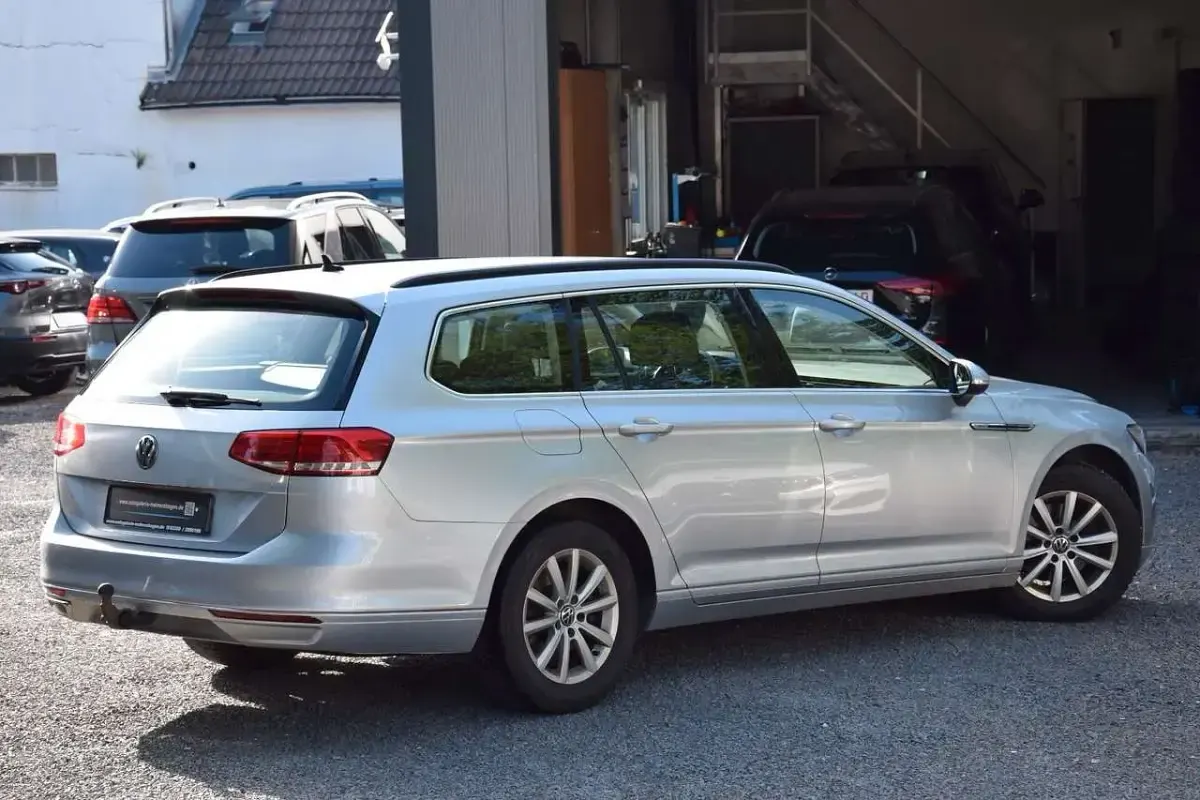 Gebraucht VW Passat 184 PS (135 kW) 2014 Reflexsilber Kombi