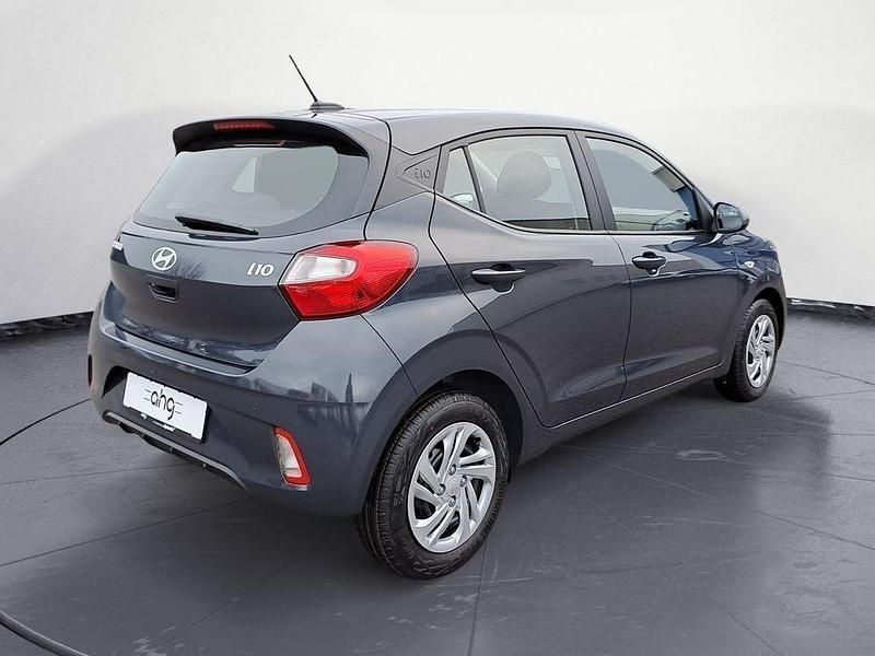 Neu Hyundai i10 Select 63 PS (46 kW) 2025 Grau Kleinwagen