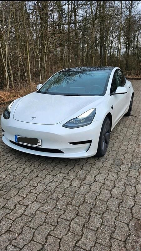 Gebraucht Tesla Model 3 RWD 208 kW (283 PS) 2023 Weiß Limousine